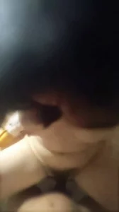 艹有男友的大奶学生妹